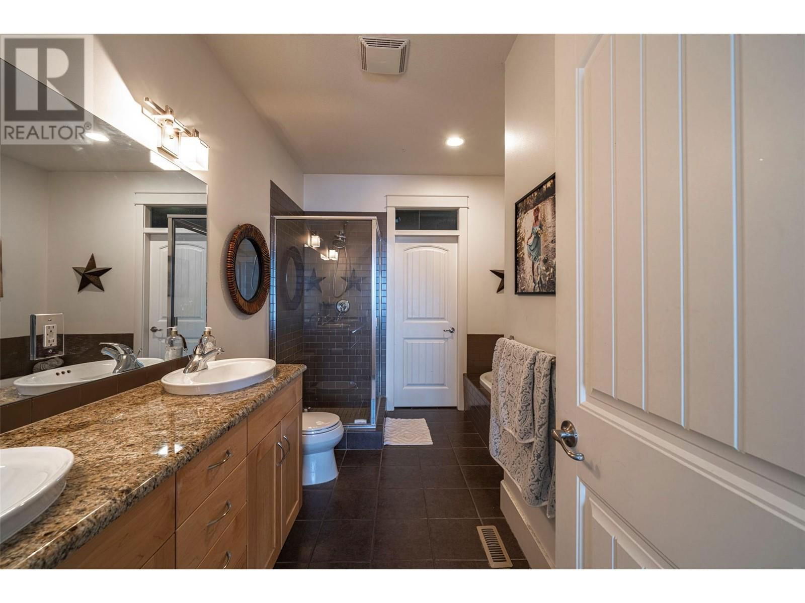 21 - 5920 HERITAGE DRIVE Image 25