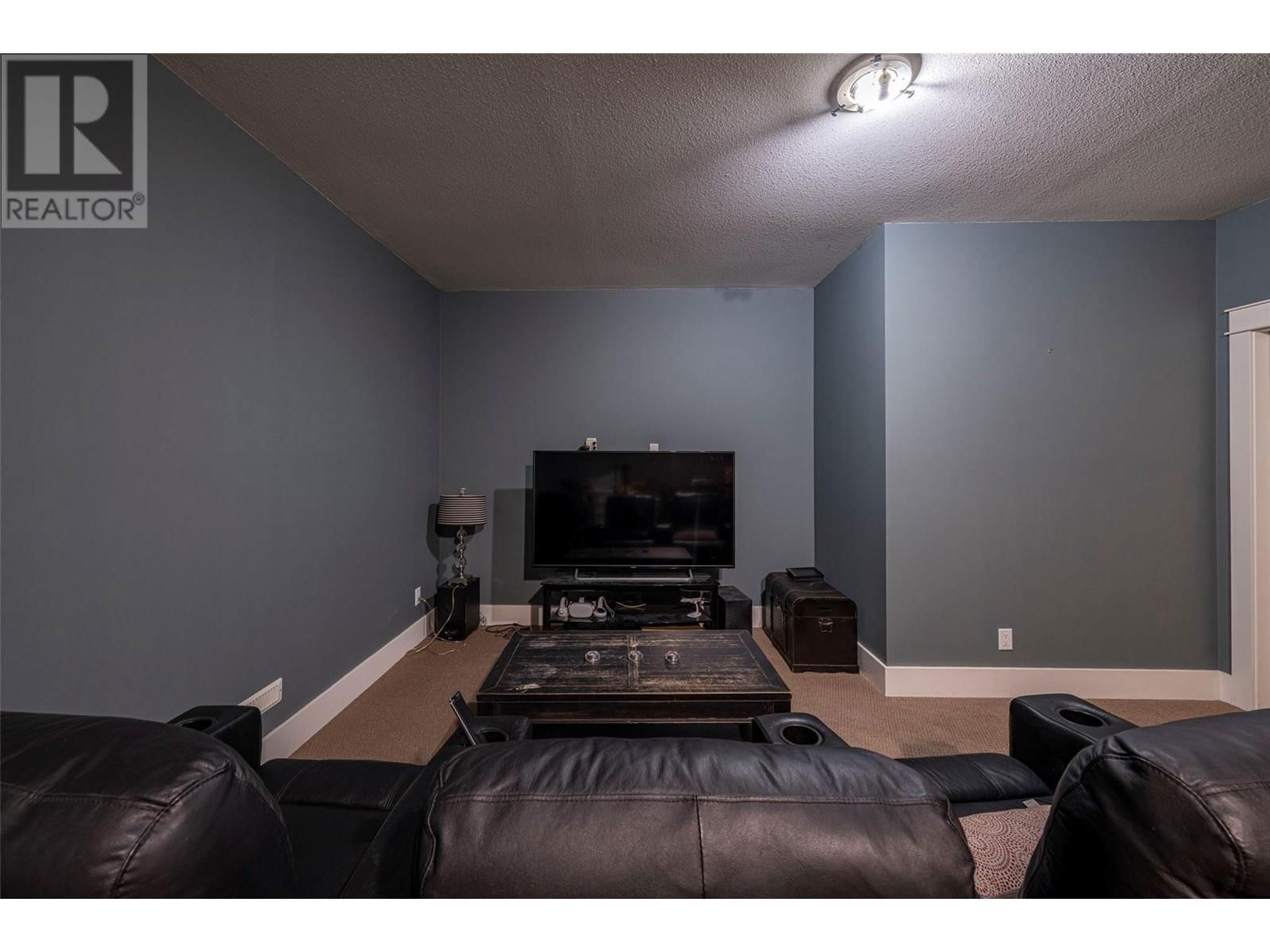 21 - 5920 HERITAGE DRIVE Image 37