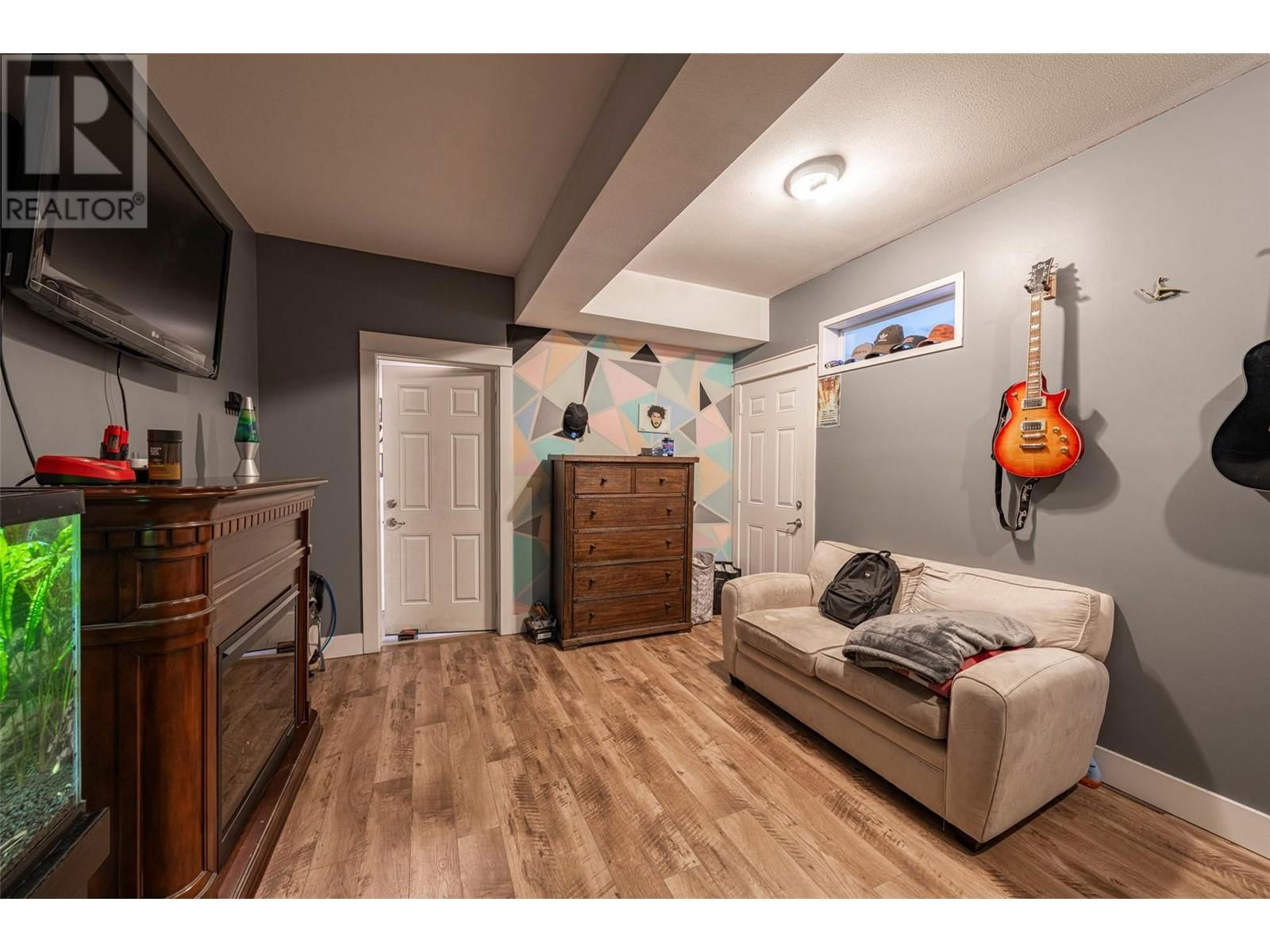 21 - 5920 HERITAGE DRIVE Image 41