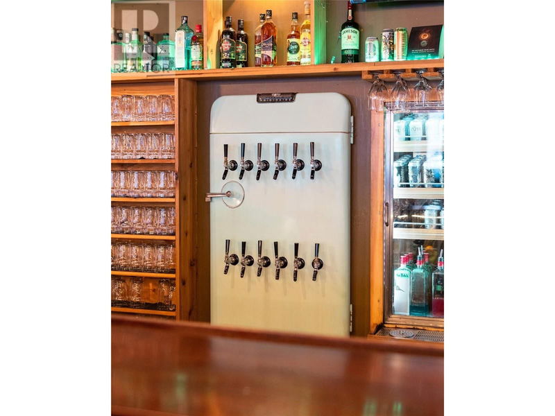 Image #1 of Restaurant for Sale at Baker St, Nelson, British Columbia