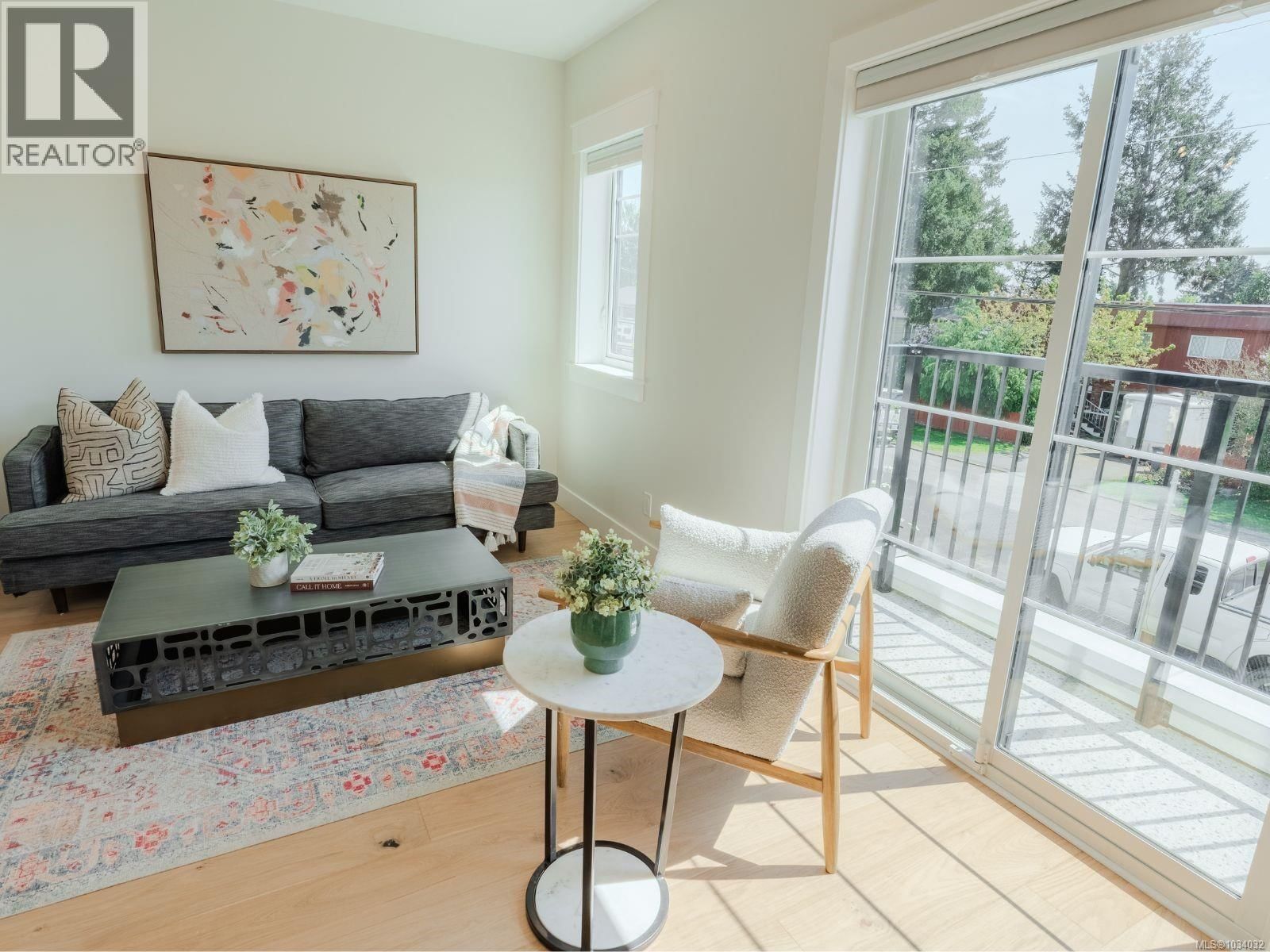 2 1830 Allenby Street property photo