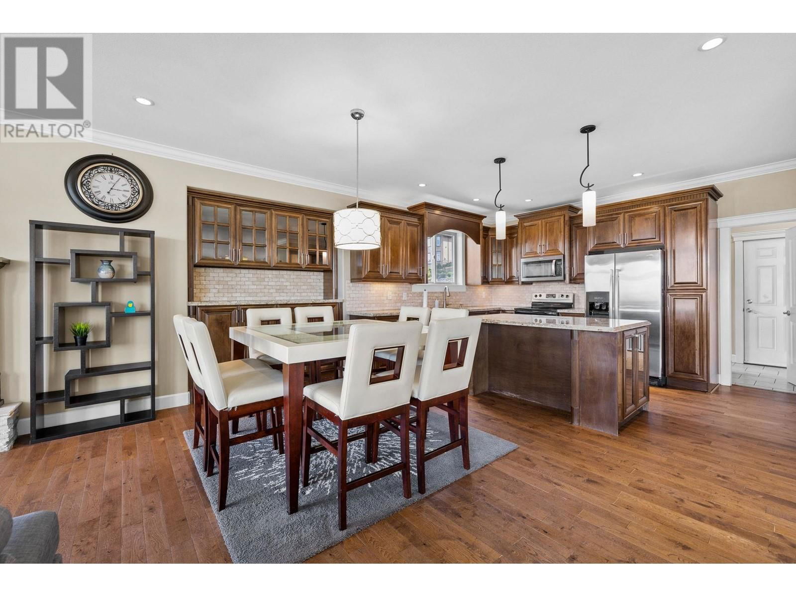 368 TRUMPETER COURT Image 10