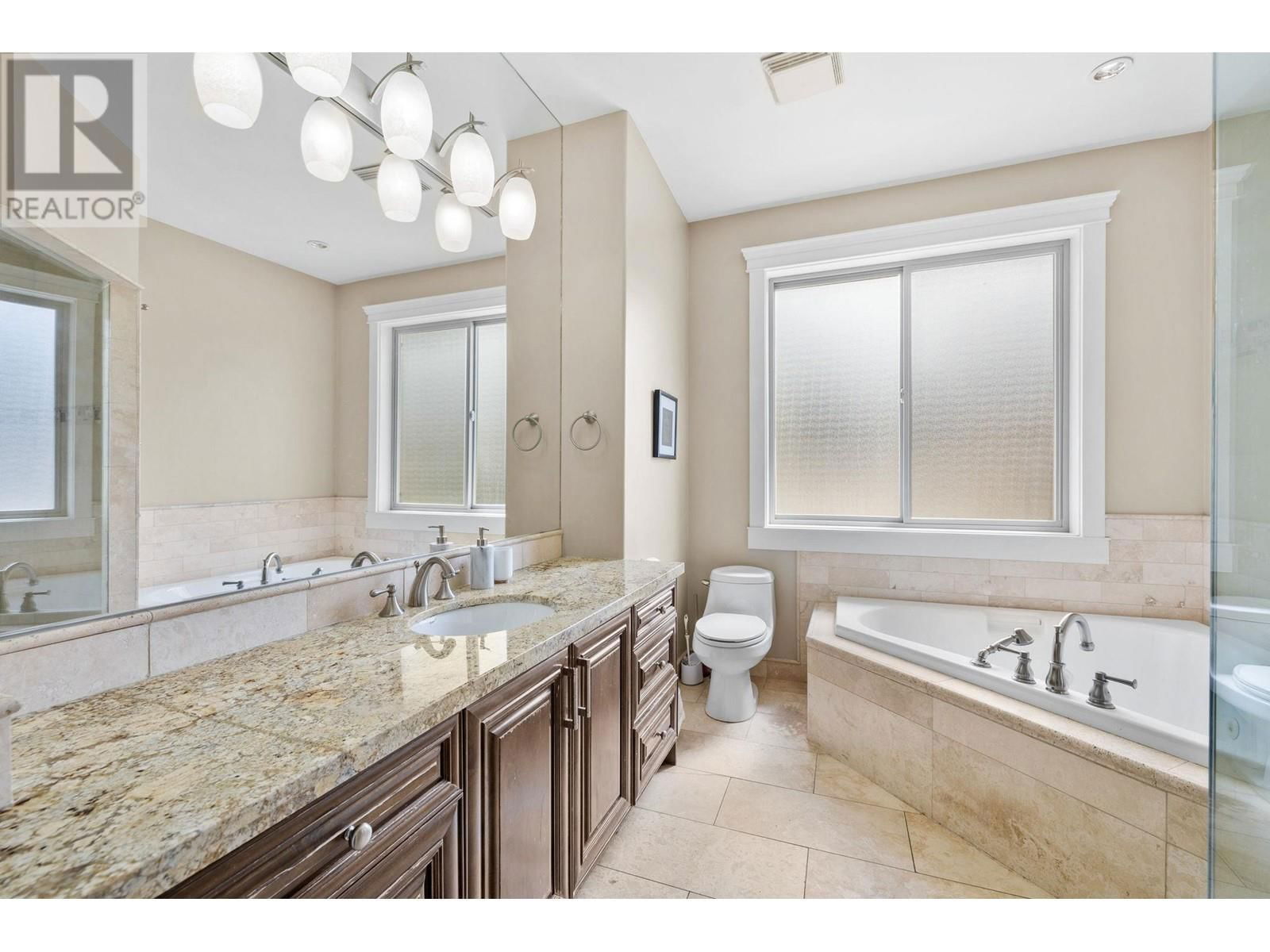 368 TRUMPETER COURT Image 19