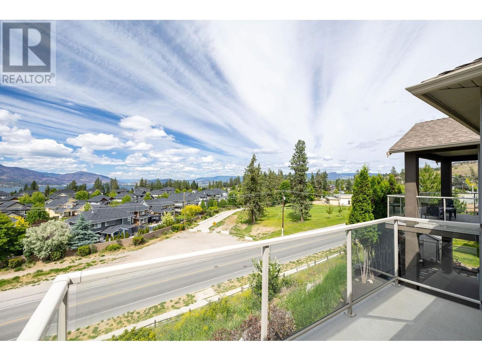 368 TRUMPETER COURT Image 23