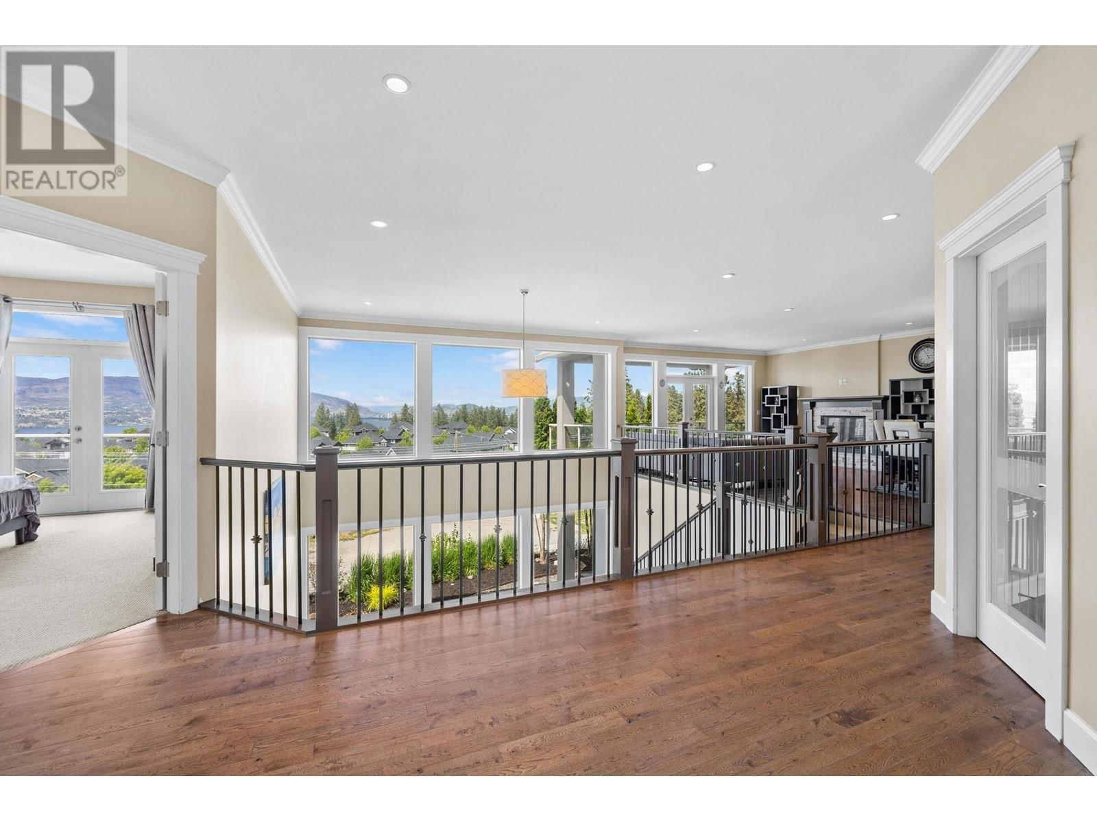 368 TRUMPETER COURT Image 4