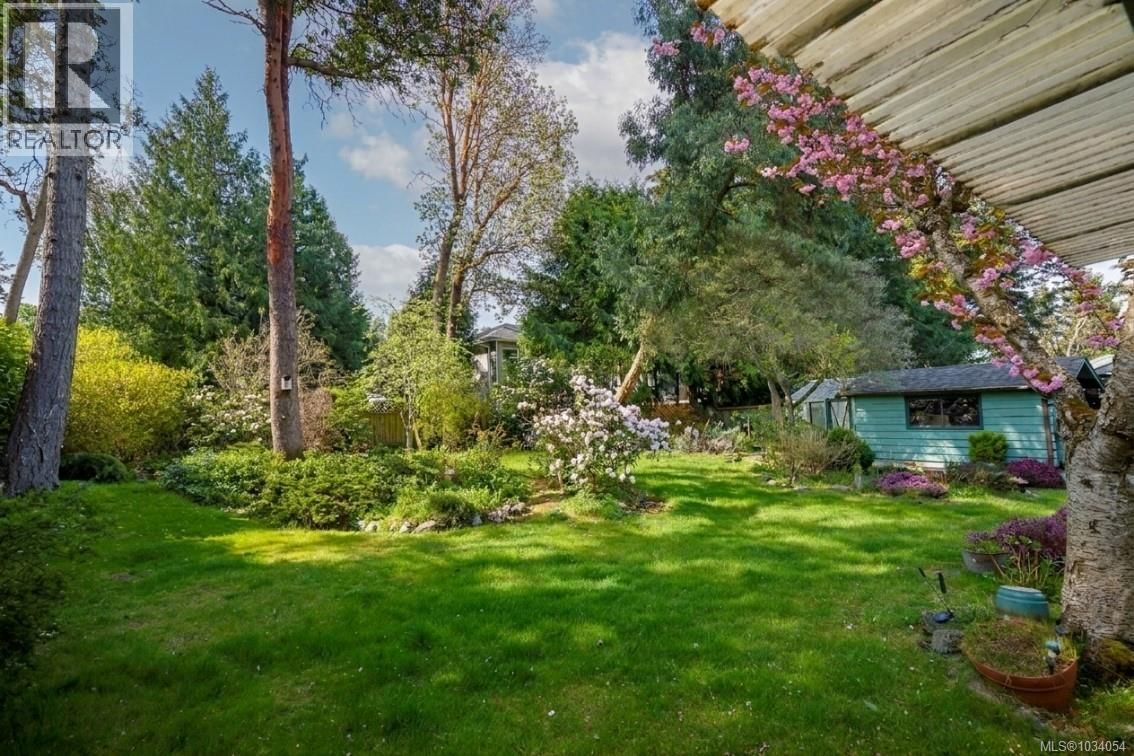 6413 Southampton Road property photo