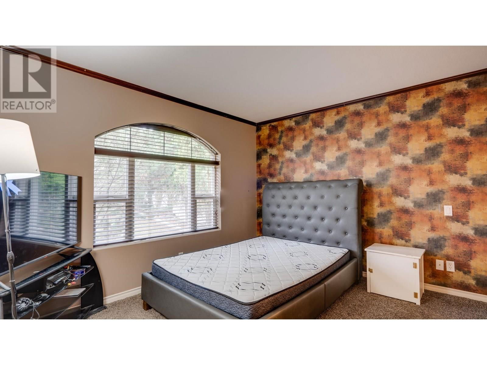 4305 WESTVIEW DRIVE Image 12