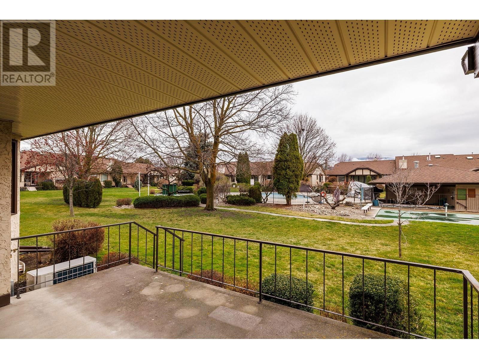 13 - 2200 GORDON DRIVE Image 19