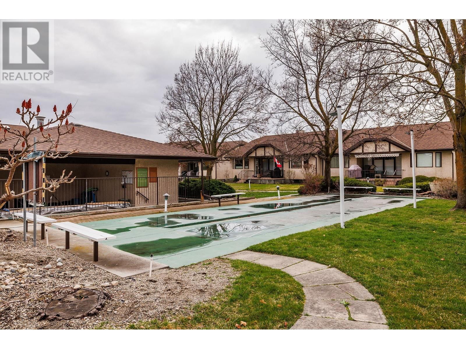 13 - 2200 GORDON DRIVE Image 32