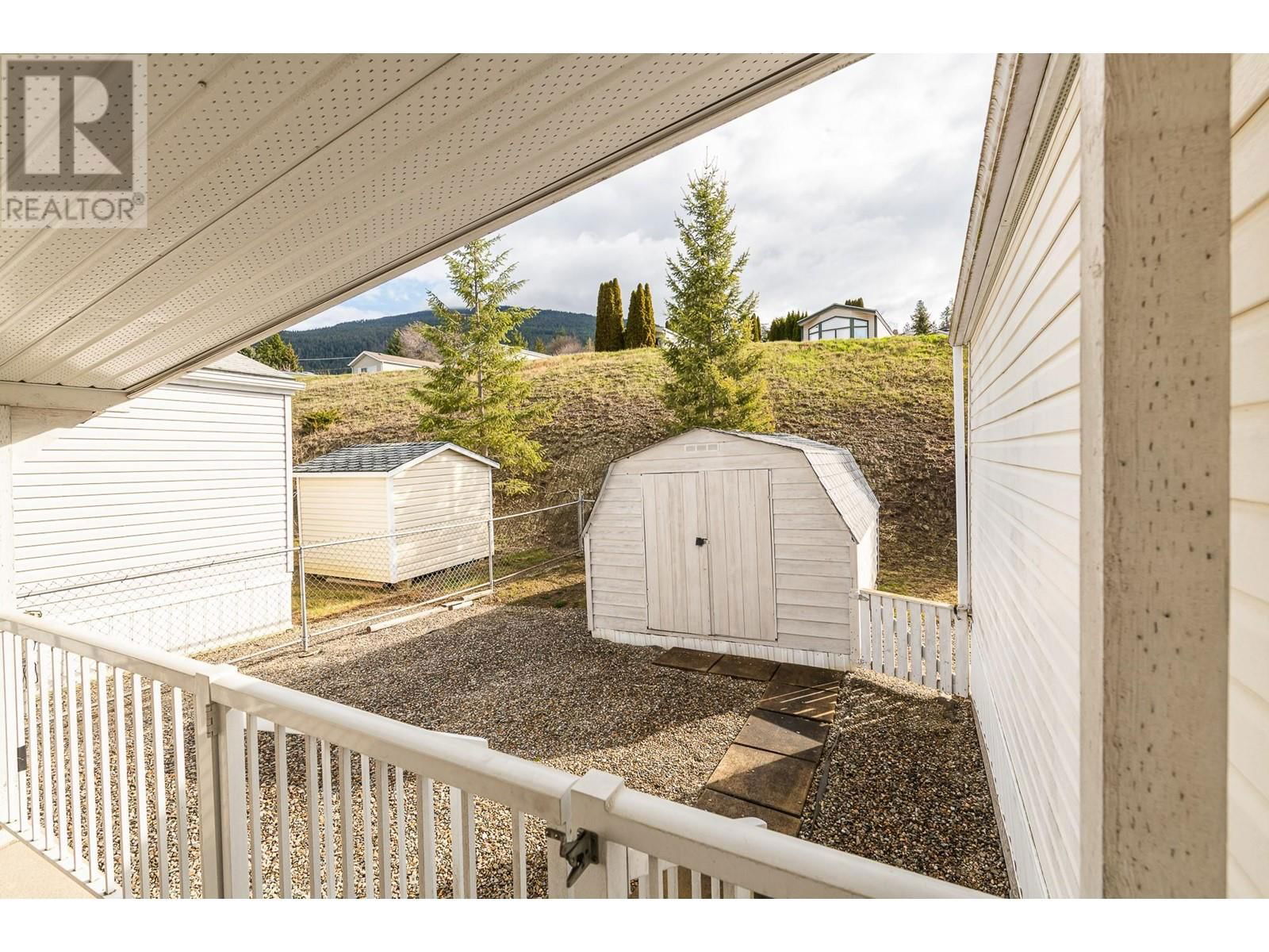 90 - 445 6TH AVENUE NORTH Image 6