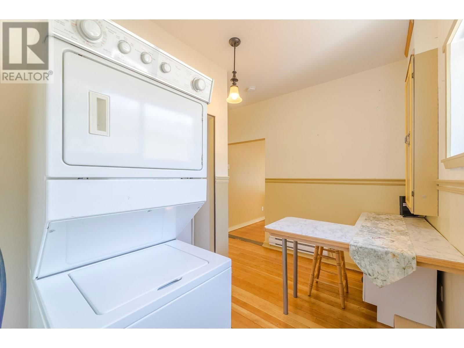506 10TH AVENUE Image 13