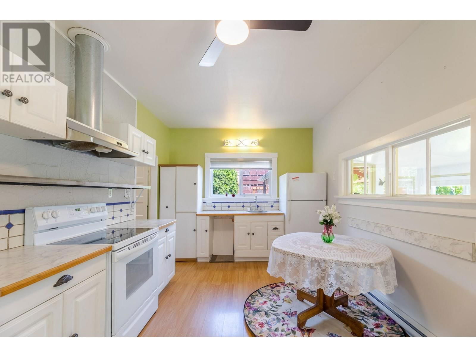 506 10TH AVENUE Image 15