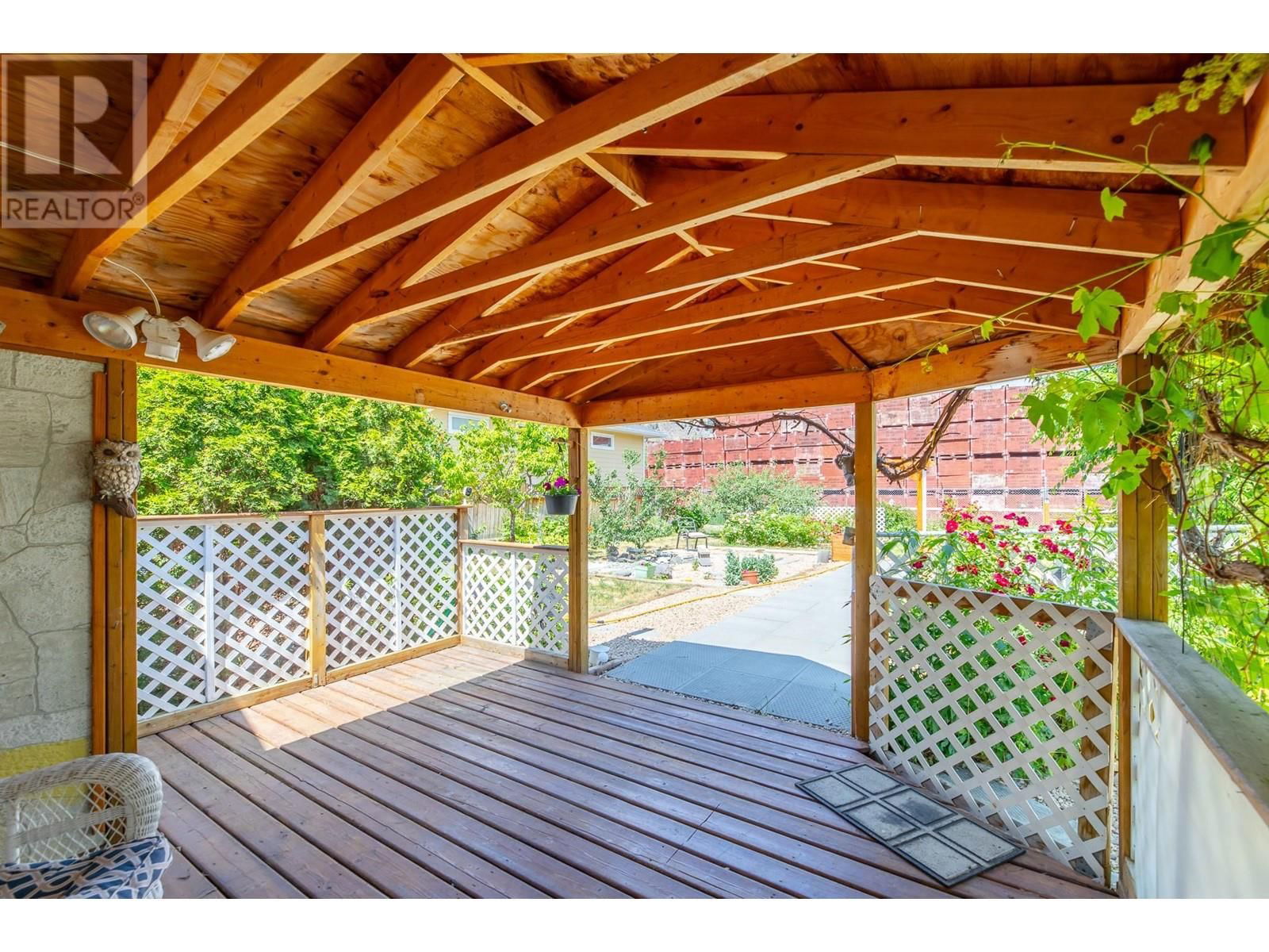 506 10TH AVENUE Image 26