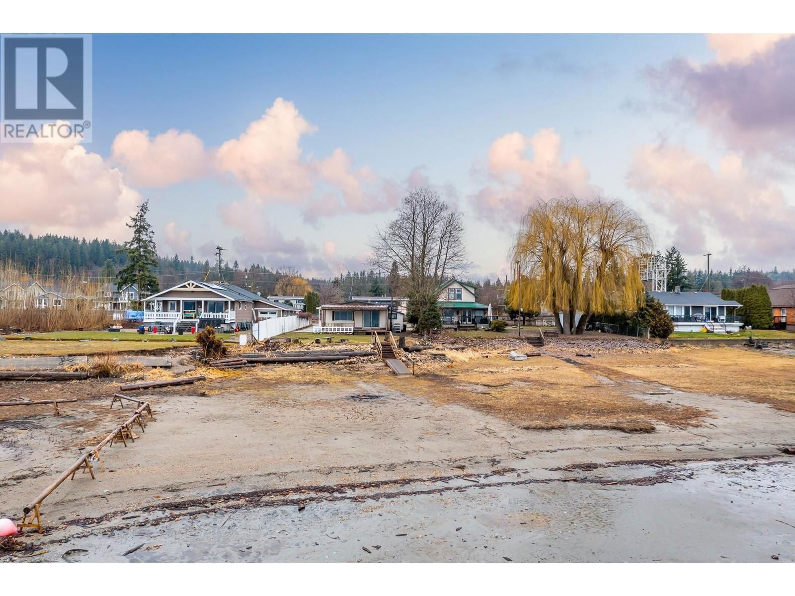 5341 75 AVENUE NORTHEAST Image 35