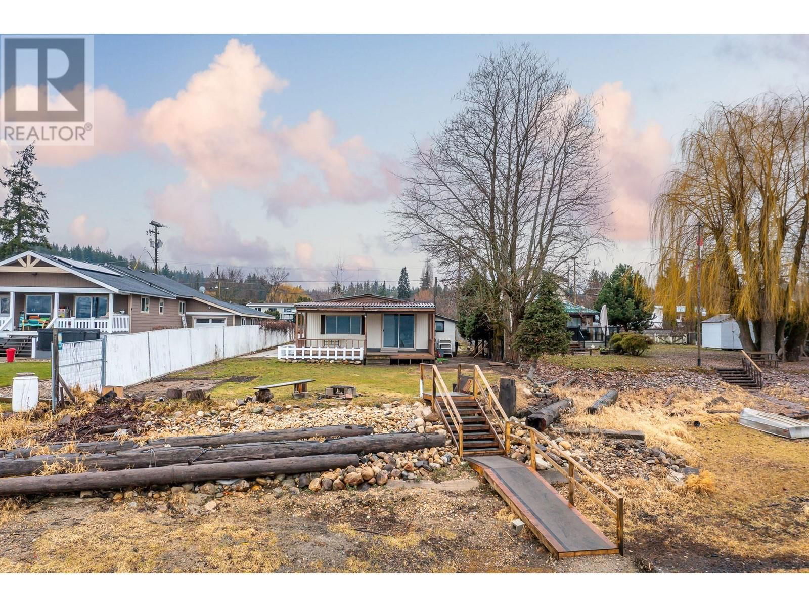 5341 75 AVENUE NORTHEAST Image 36