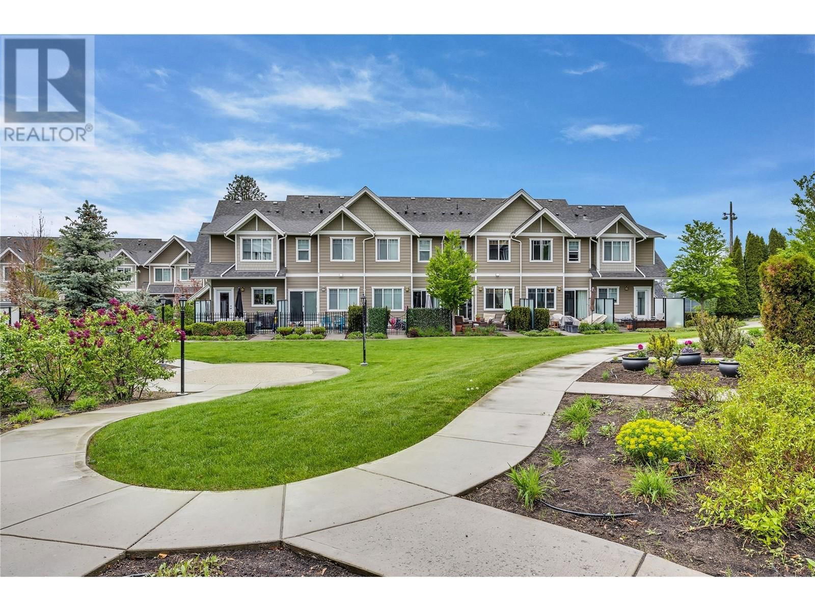 55 - 600 SHERWOOD ROAD Image 2