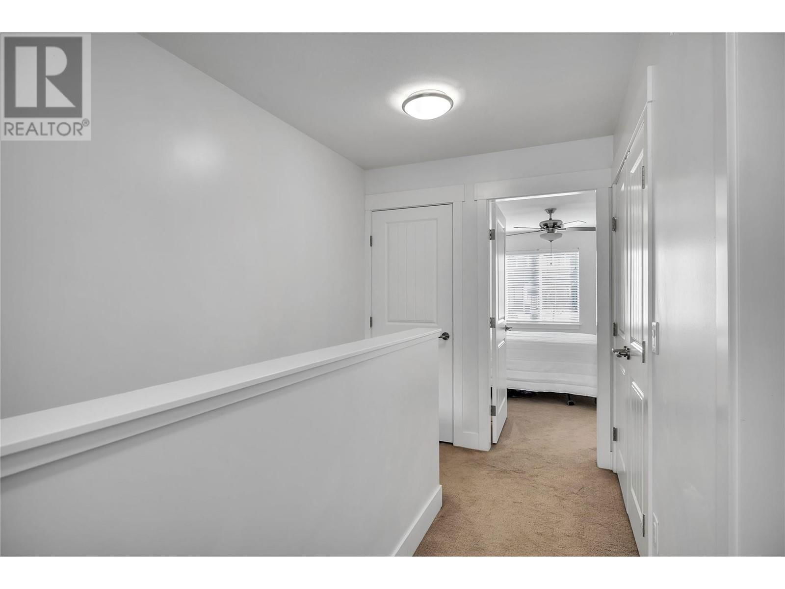 55 - 600 SHERWOOD ROAD Image 20