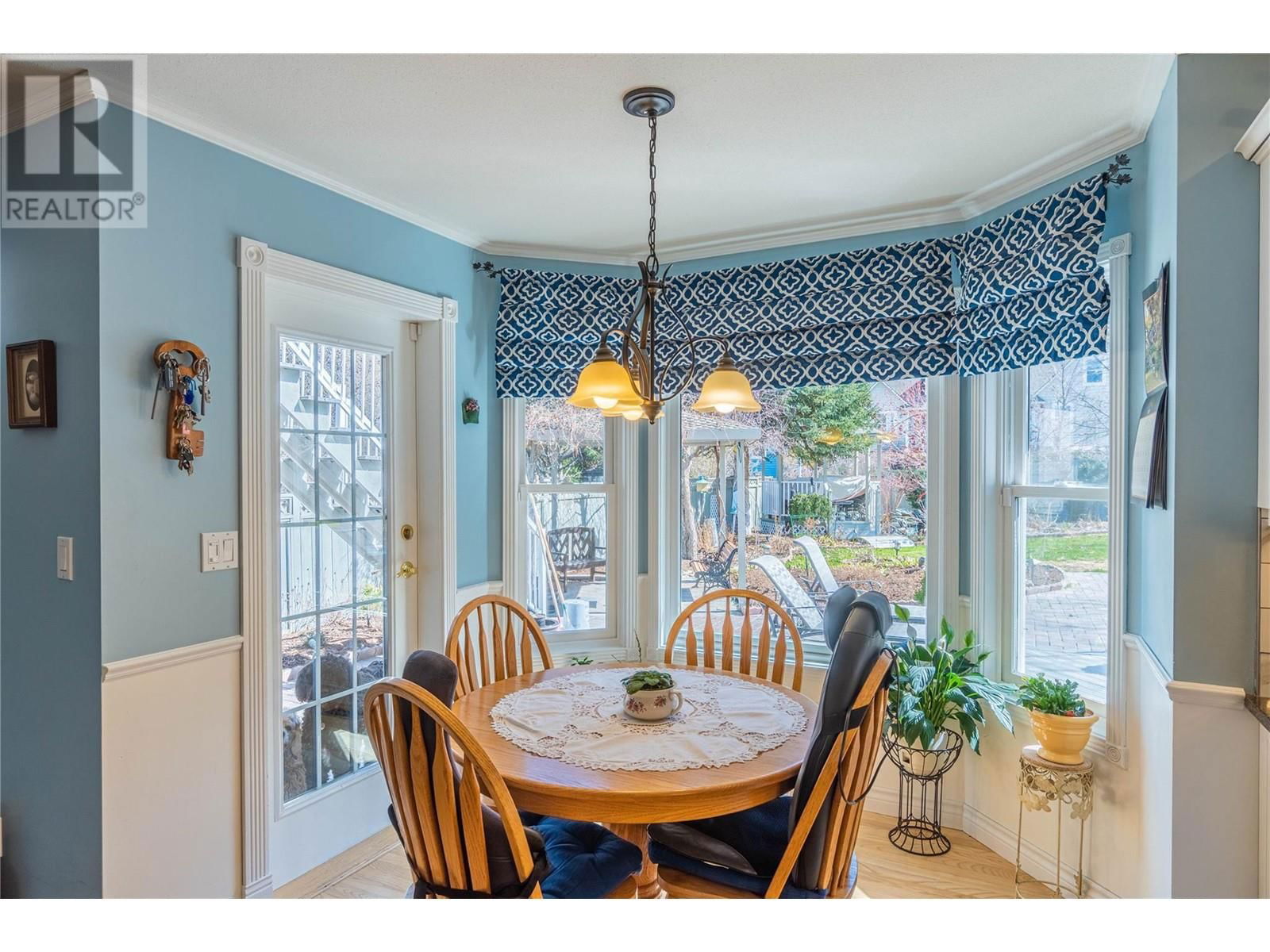 1817 COLDWATER COURT Image 17