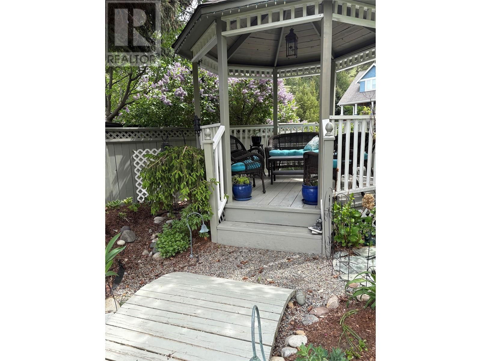 1817 COLDWATER COURT Image 5