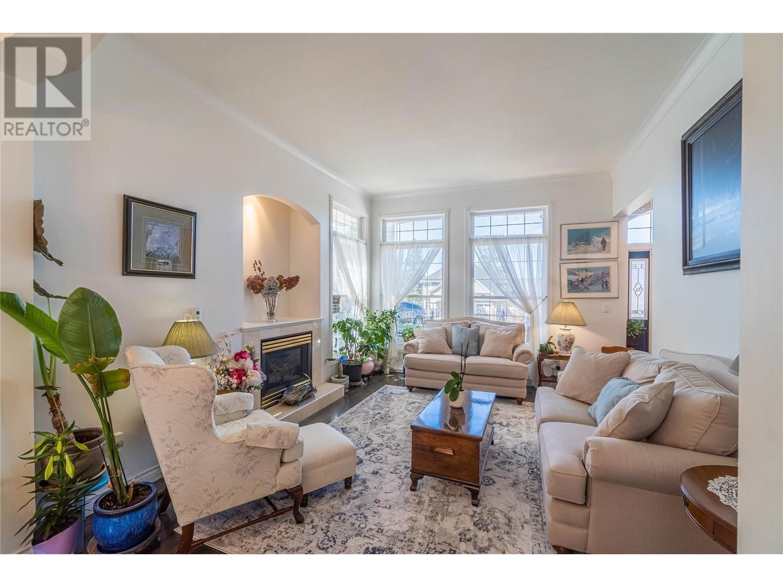 1817 COLDWATER COURT Image 9
