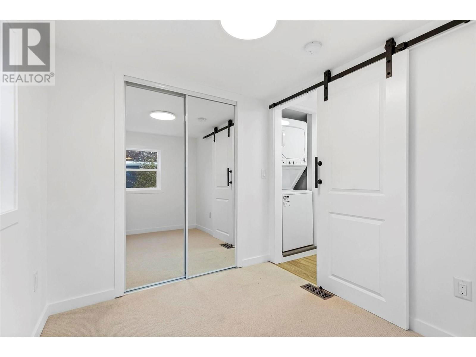 37 - 3535 MCCULLOCH ROAD Image 13