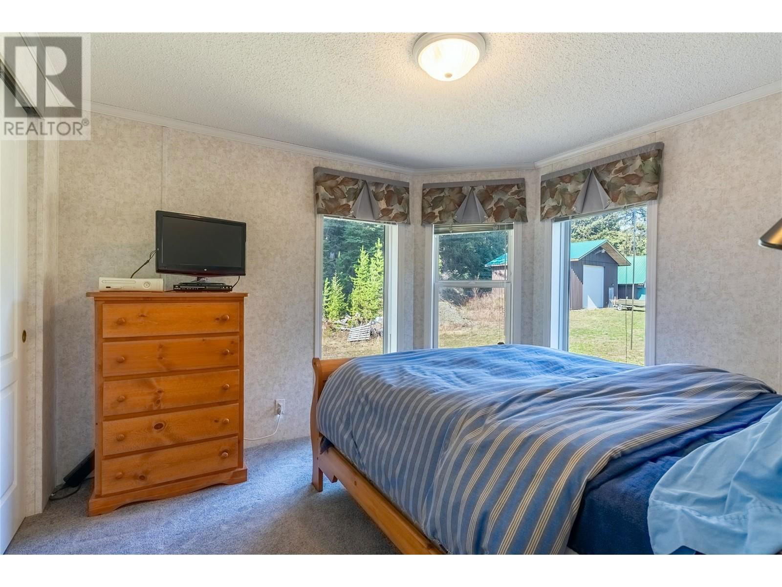 5633S COLDWATER ROAD Image 14
