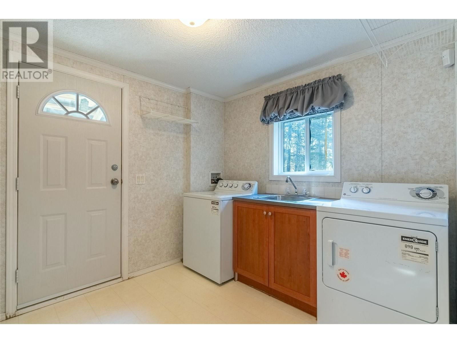 5633S COLDWATER ROAD Image 16