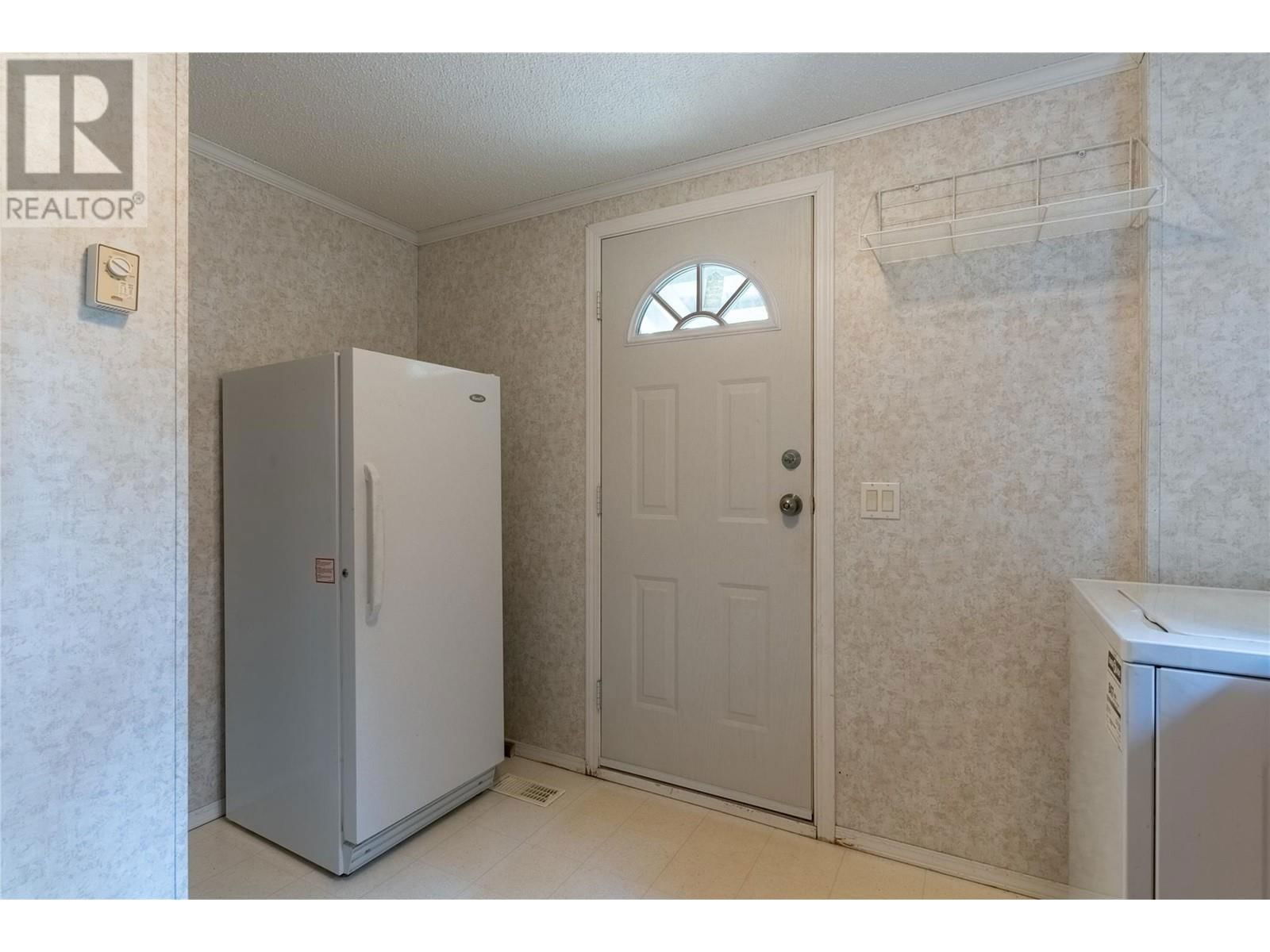 5633S COLDWATER ROAD Image 17
