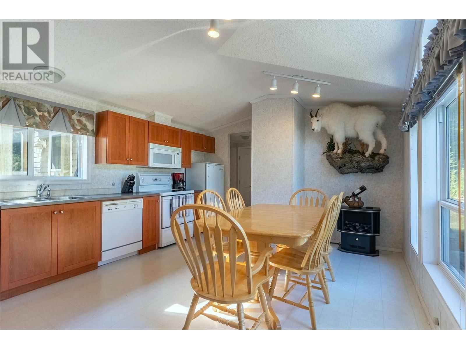 5633S COLDWATER ROAD Image 8