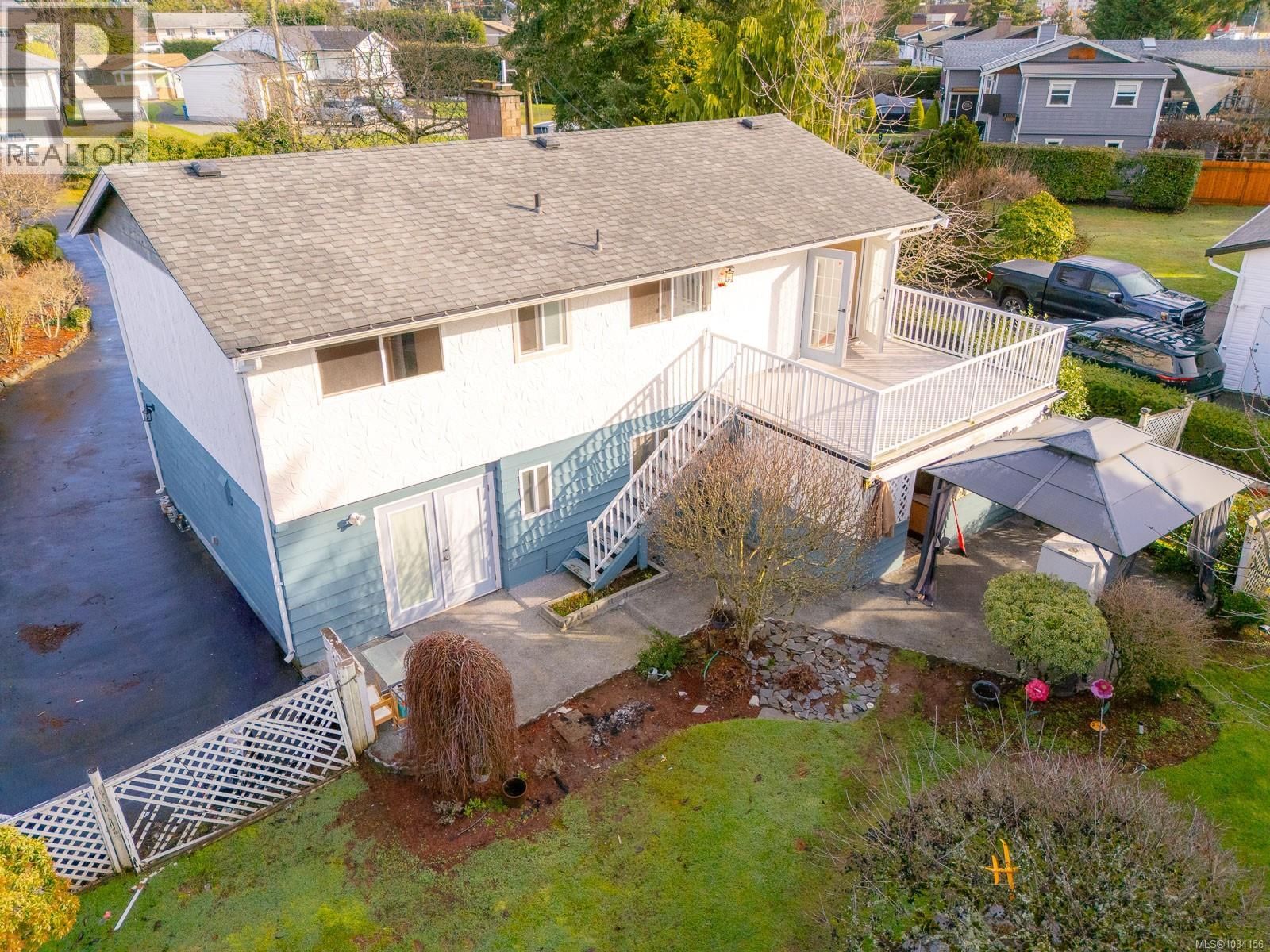 5173 Somerset Drive property photo