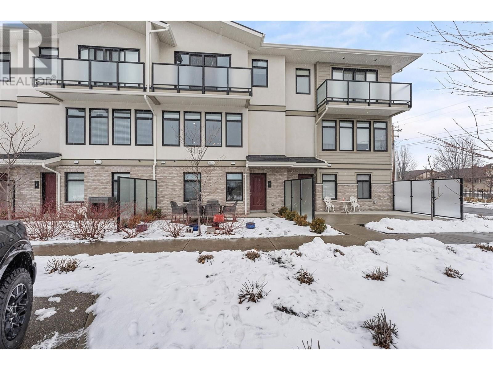 3 - 1102 CAMERON AVENUE Image 1