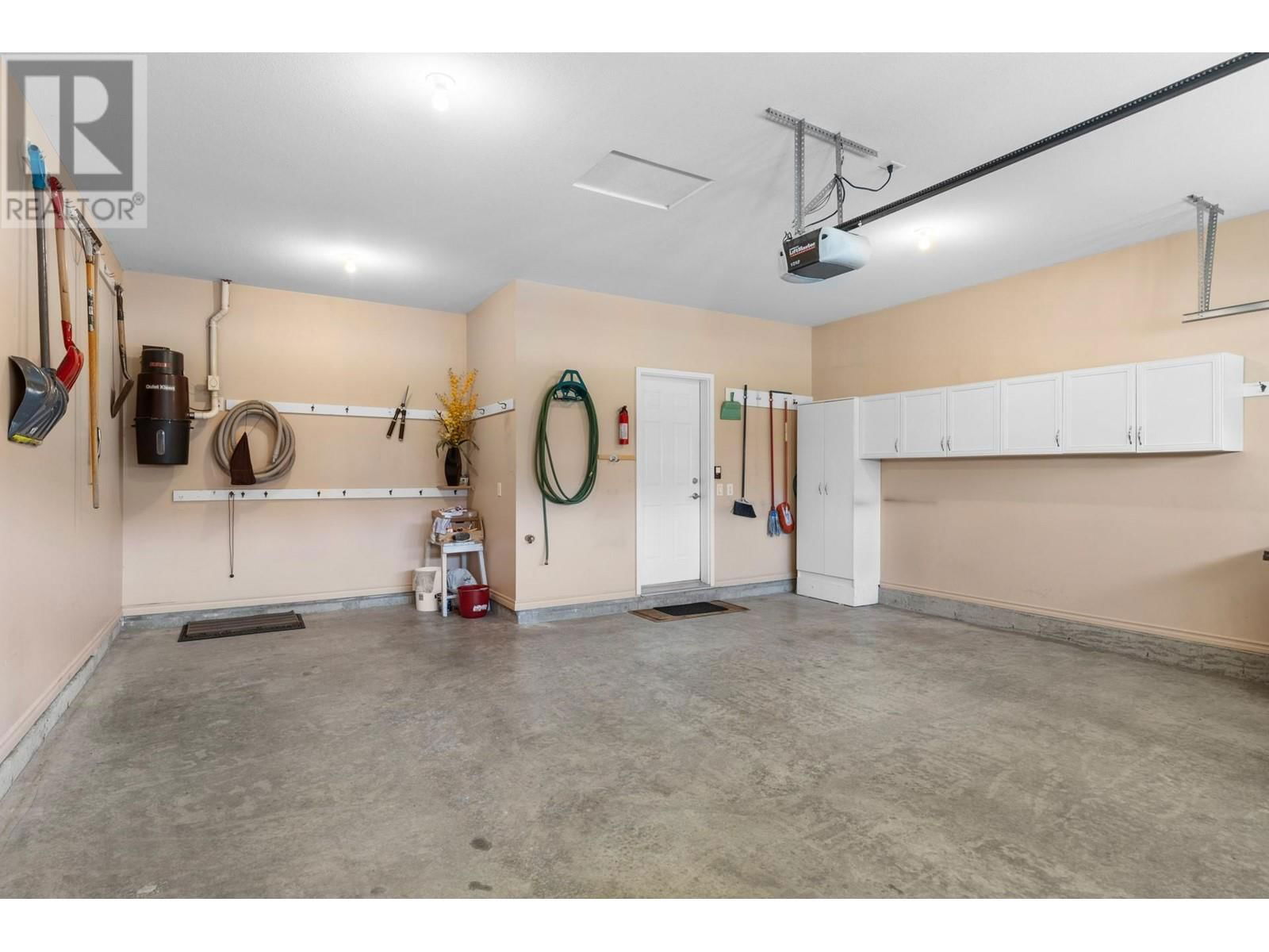 6 - 4520 GALLAGHERS LOOKOUT Image 34
