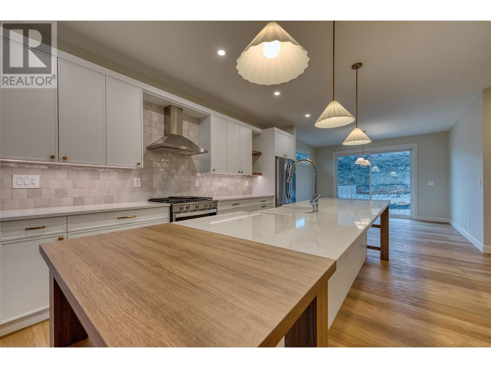 121 - 7760 OKANAGAN LANDING ROAD Image 31