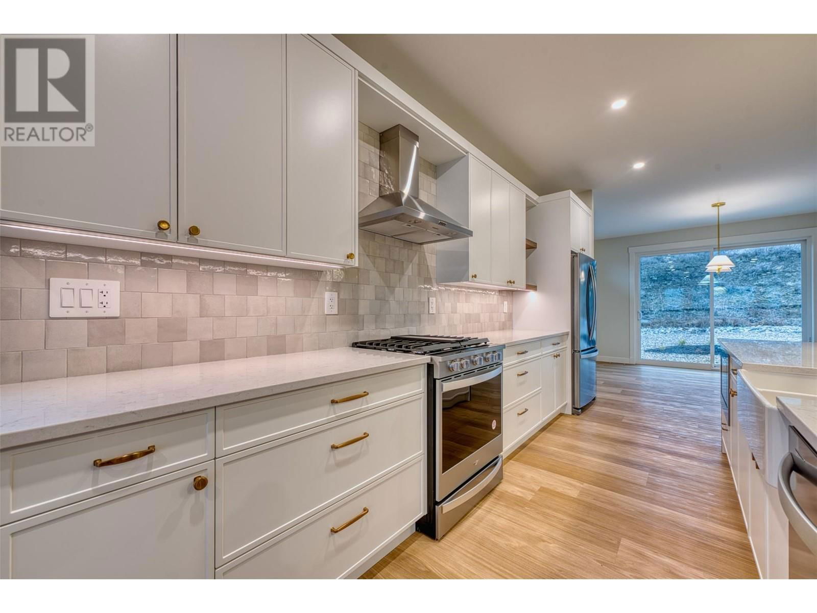 121 - 7760 OKANAGAN LANDING ROAD Image 35