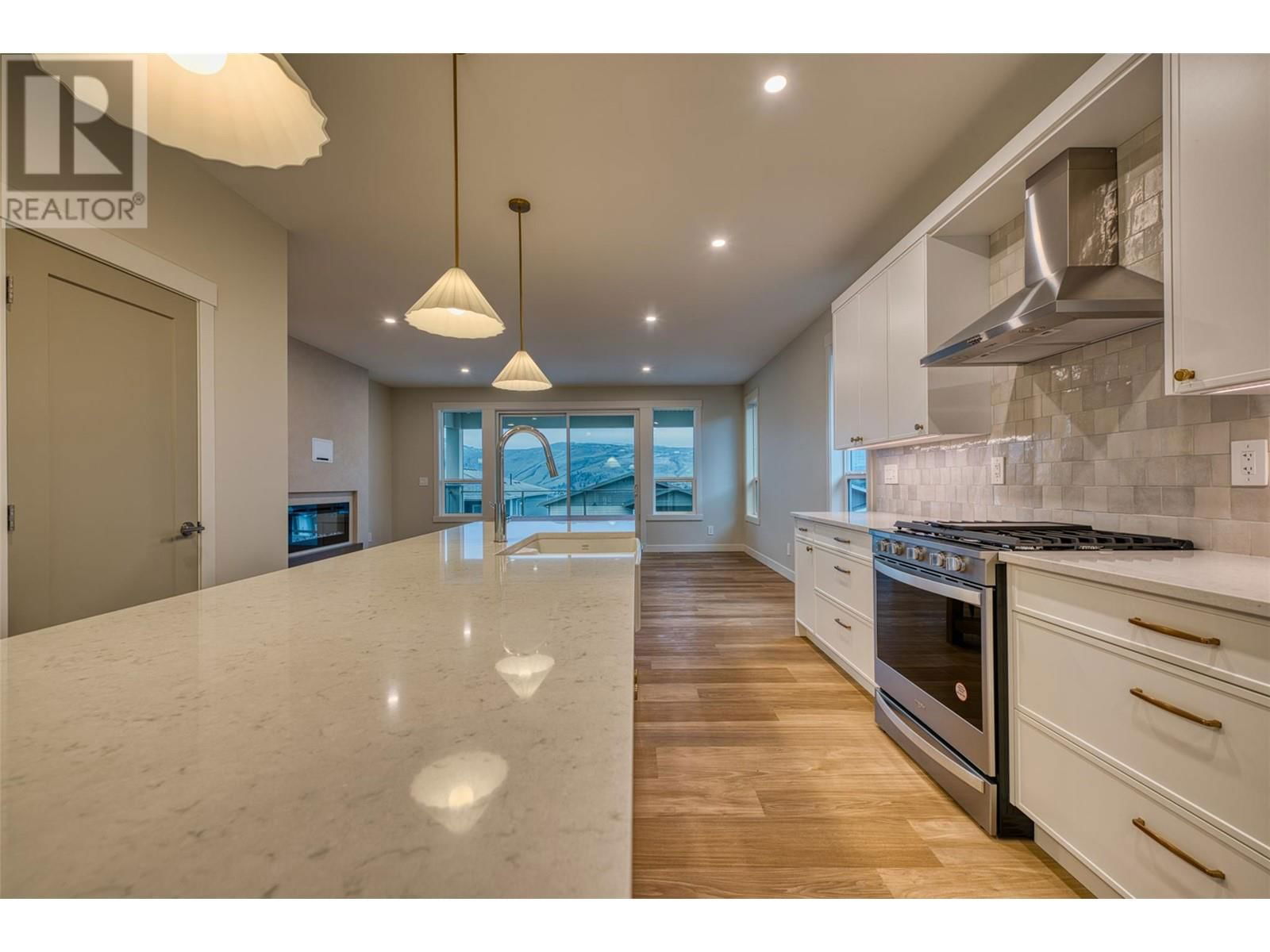 121 - 7760 OKANAGAN LANDING ROAD Image 38