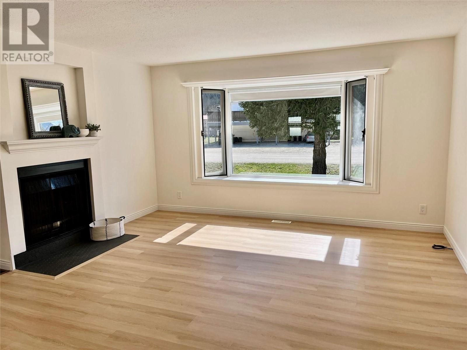 914 RAUMA CRESCENT Image 23