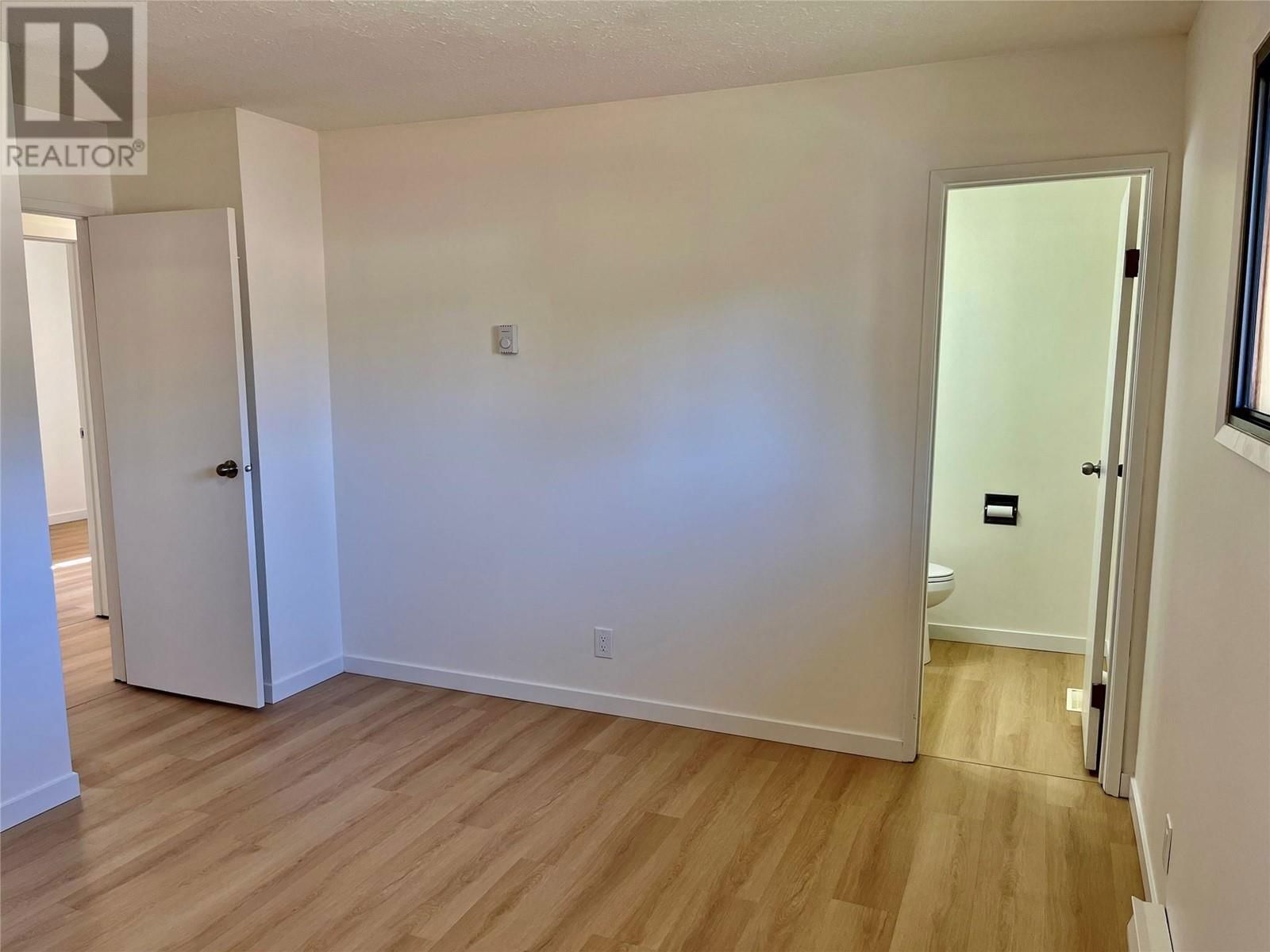 914 RAUMA CRESCENT Image 27