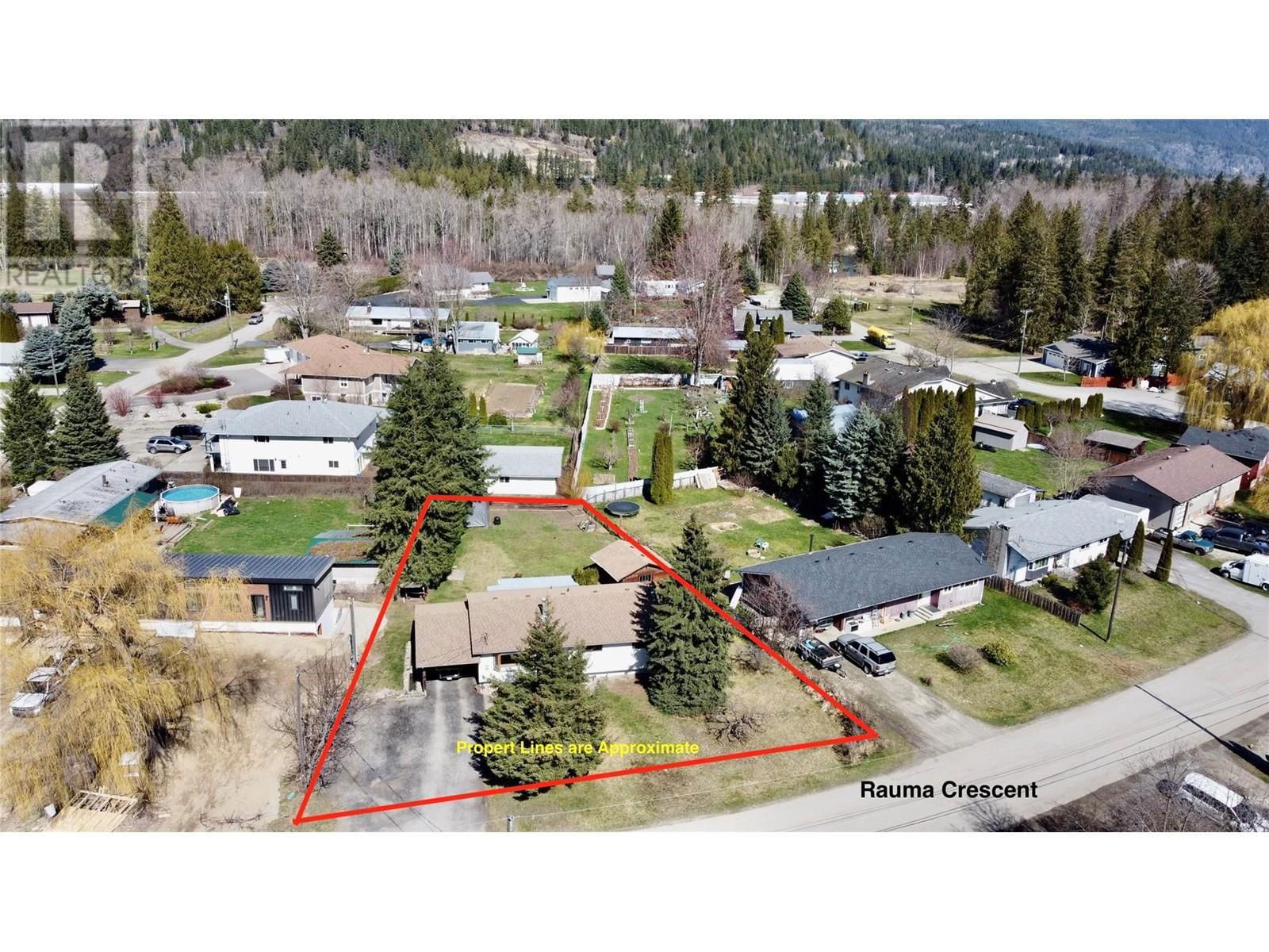 914 RAUMA CRESCENT Image 3