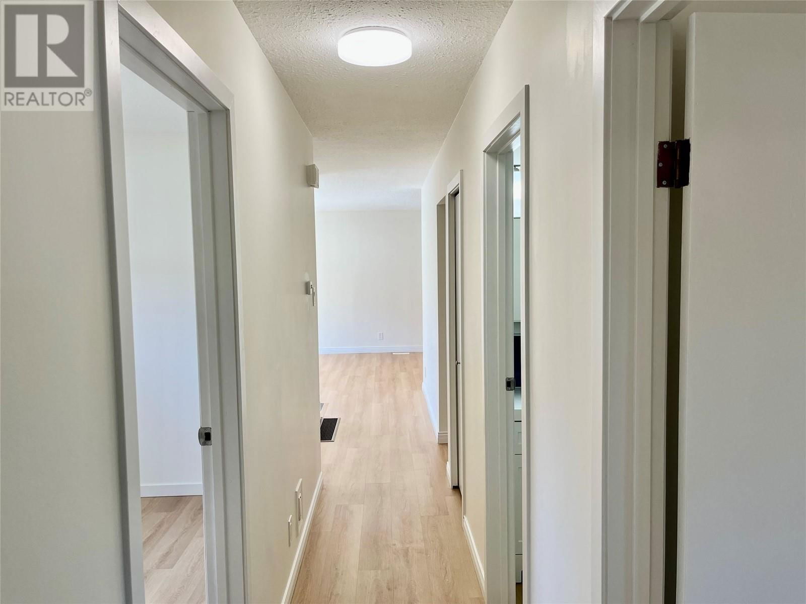 914 RAUMA CRESCENT Image 33