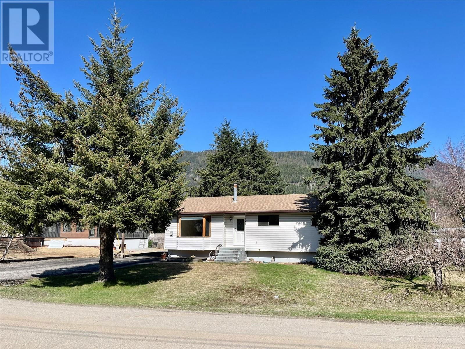 914 RAUMA CRESCENT Image 5