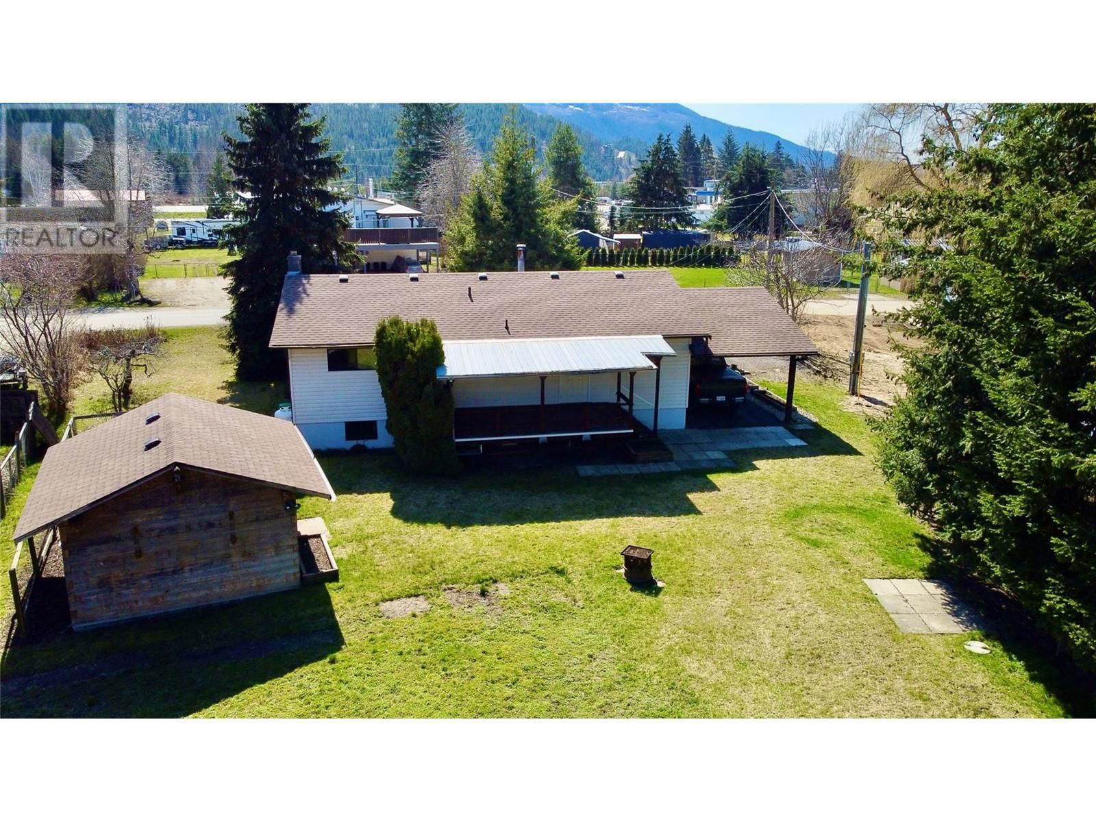 914 RAUMA CRESCENT Image 54