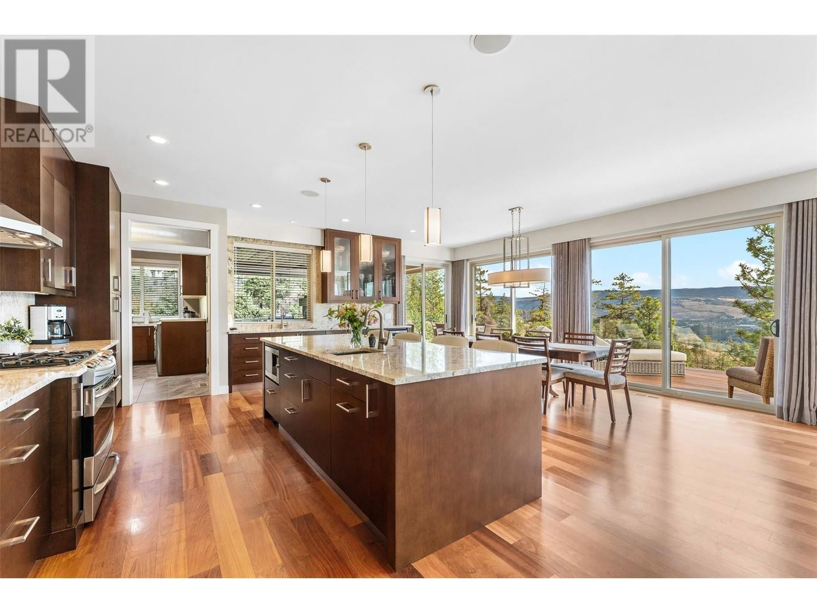 129 LEDGE ROCK COURT Image 18