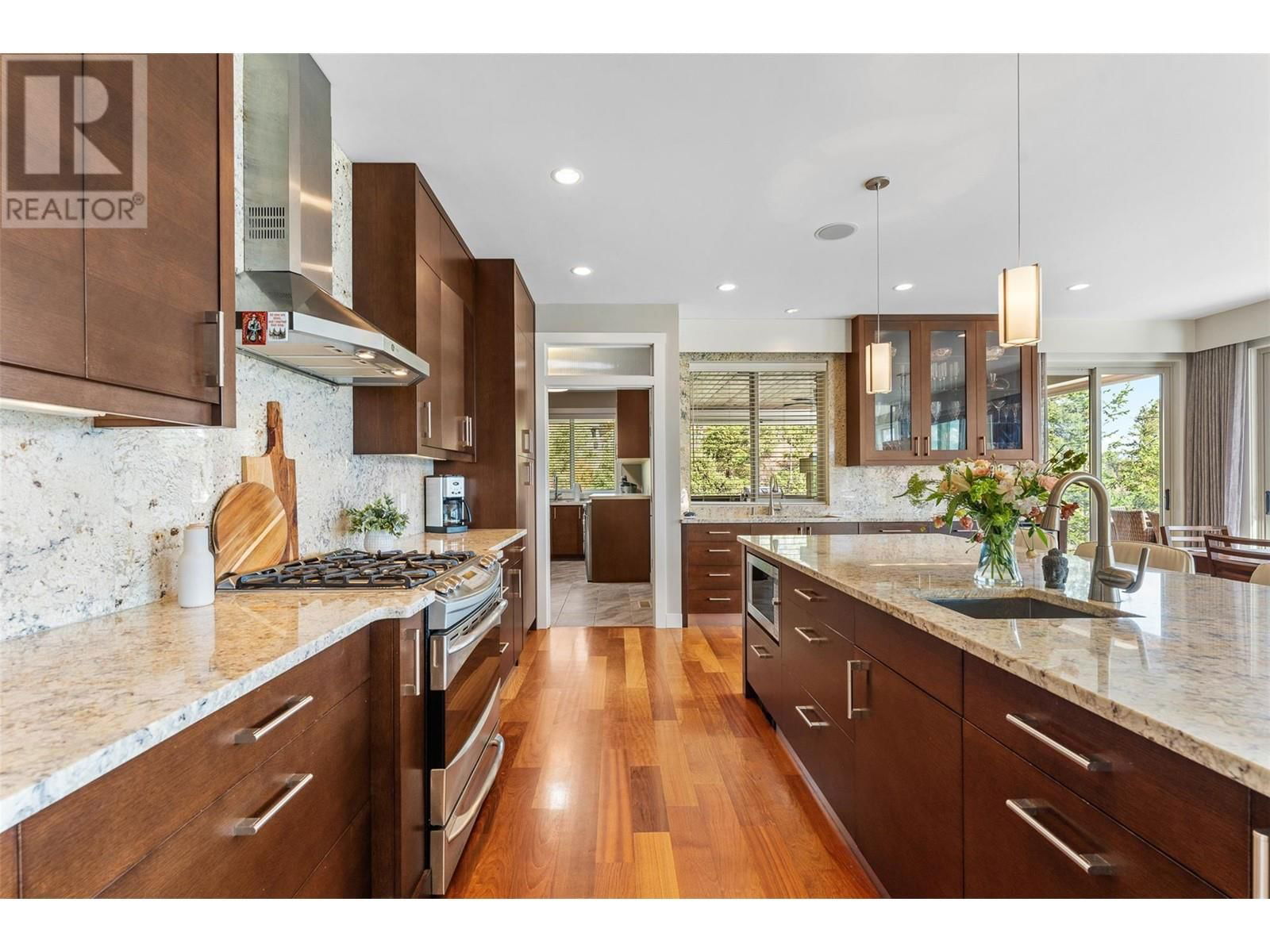 129 LEDGE ROCK COURT Image 19