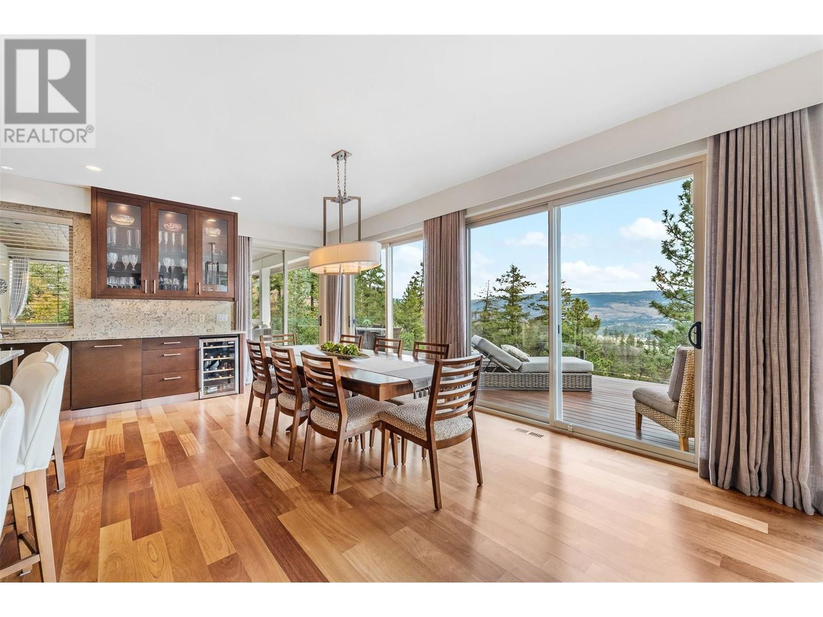 129 LEDGE ROCK COURT Image 22