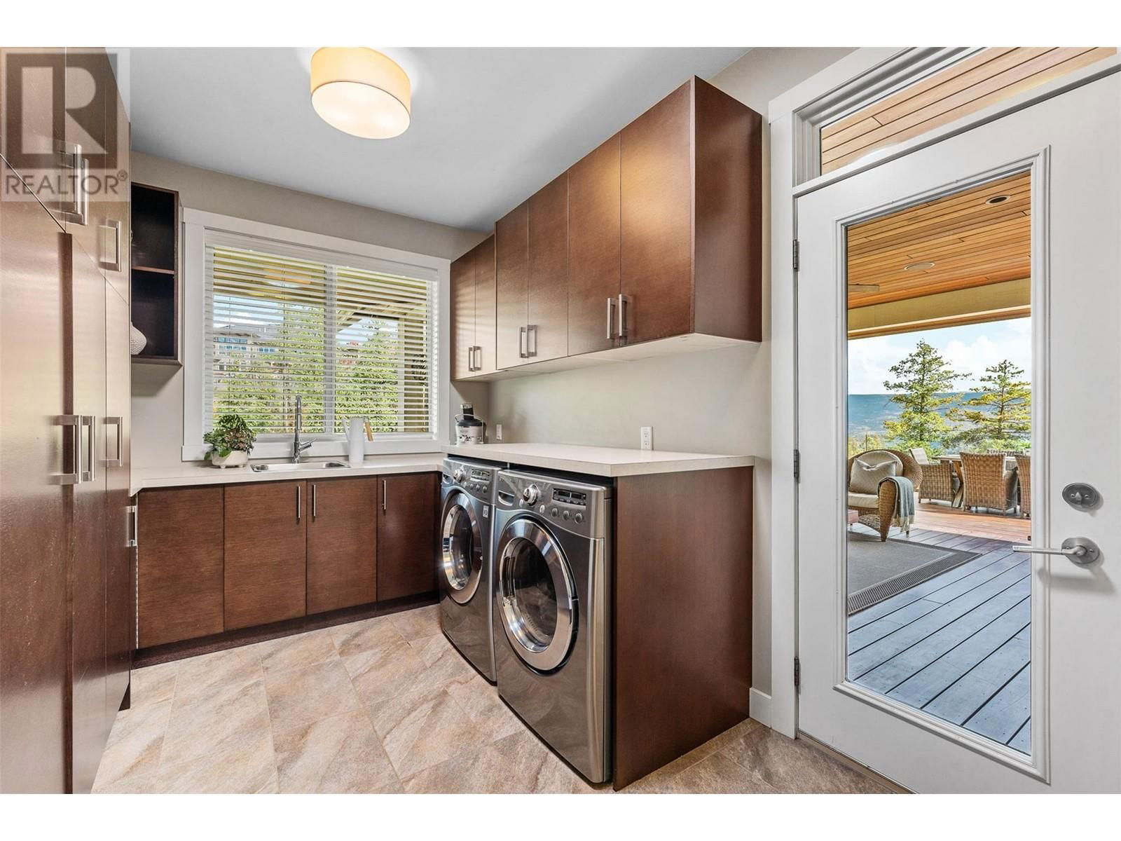 129 LEDGE ROCK COURT Image 34