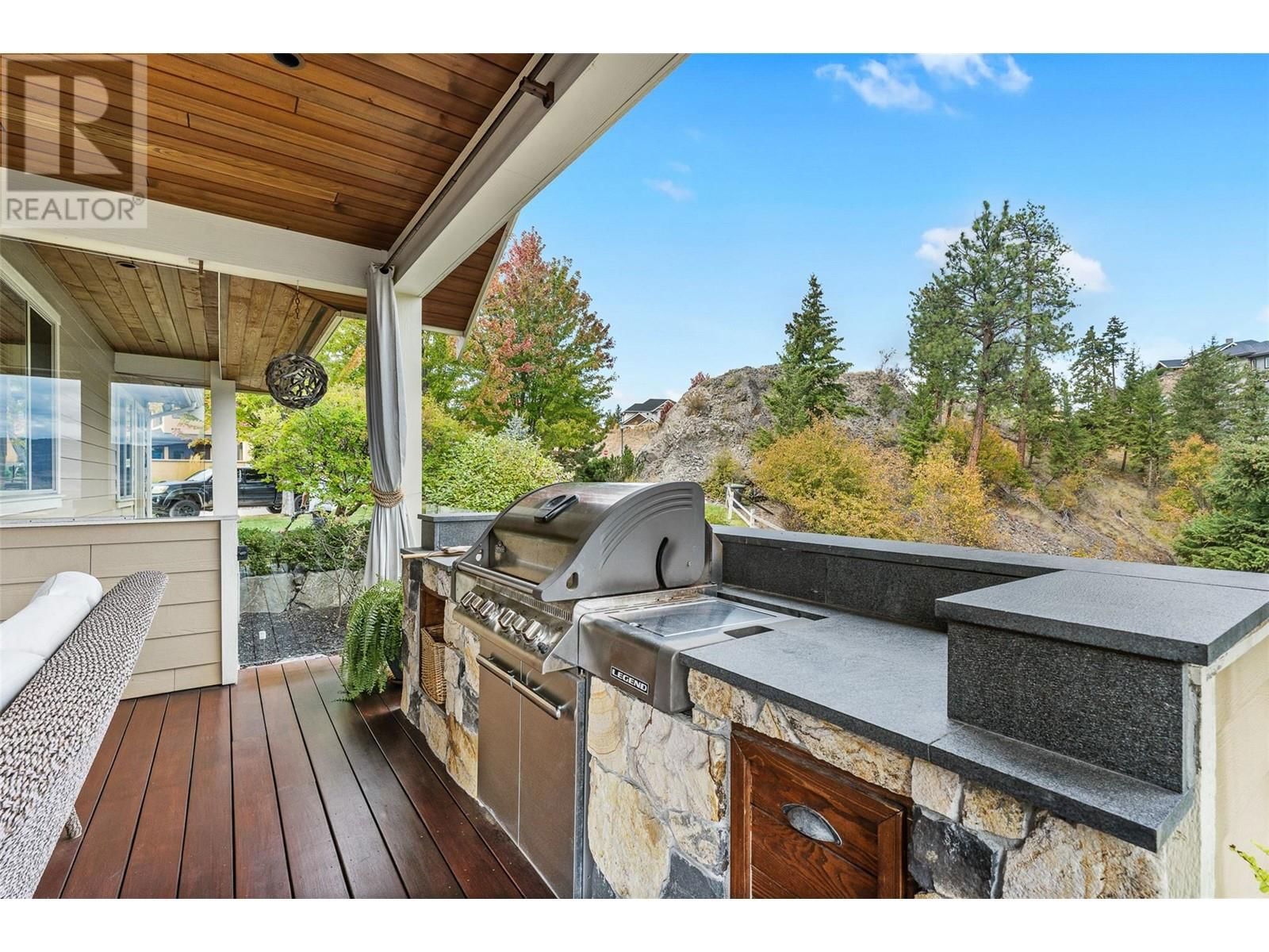 129 LEDGE ROCK COURT Image 40