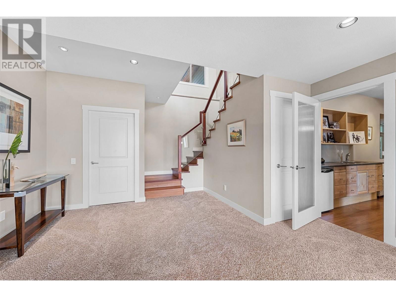129 LEDGE ROCK COURT Image 41