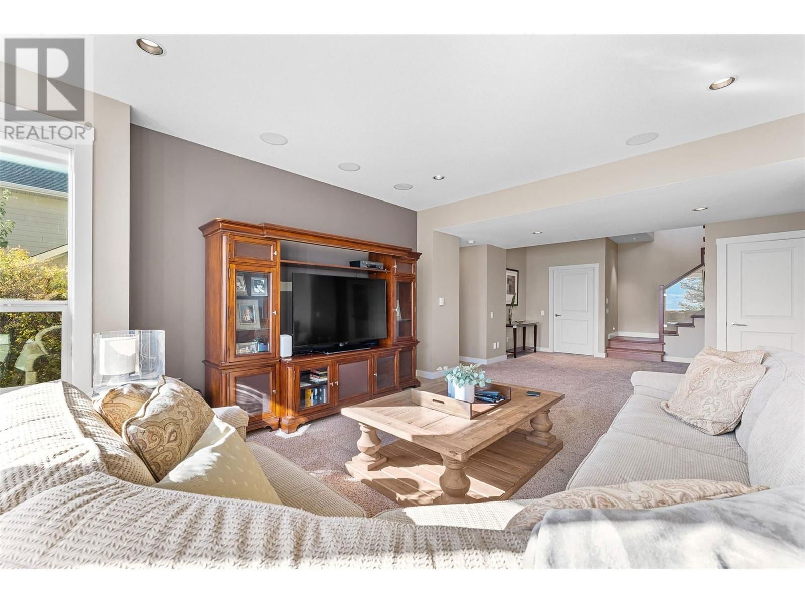 129 LEDGE ROCK COURT Image 46