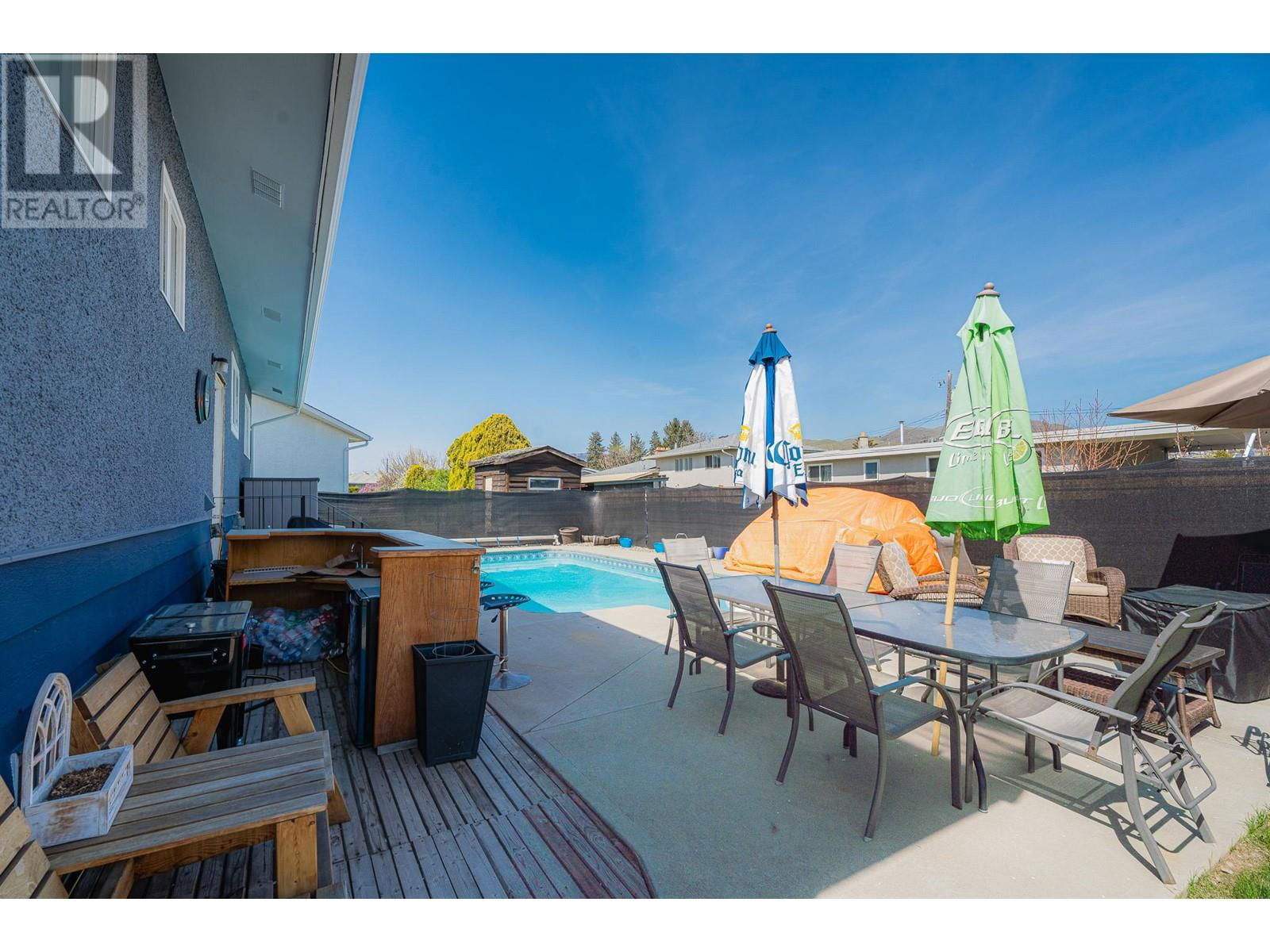 664 SETON PLACE Image 12