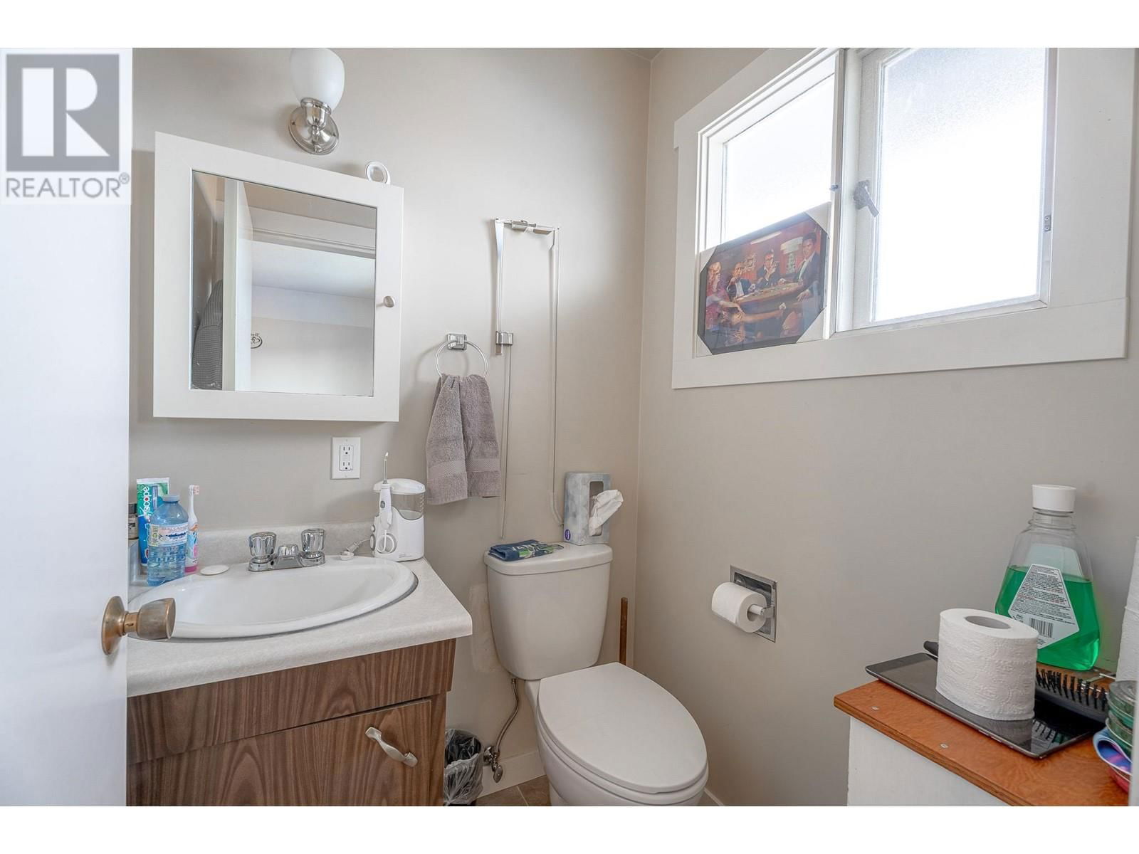 664 SETON PLACE Image 19